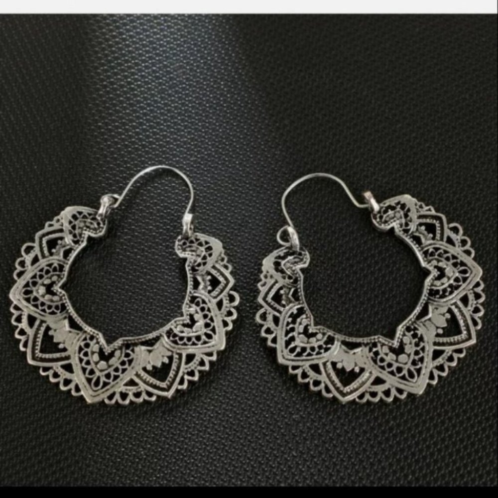 New 925 Silver Hoop Earrings for Women - Picture 3 of 3